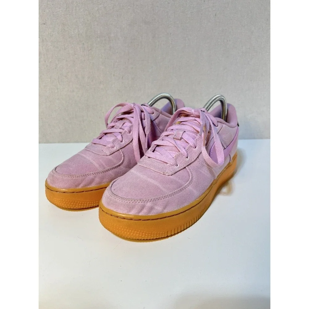 Nike Air Force 1 Low Womens‎ Size 7 Pink Canvas Gum Sole Streetwear Barbiecore